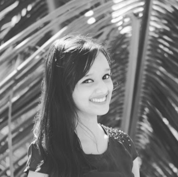 Meet your Posher, Ayesha - Picture 1 of 1